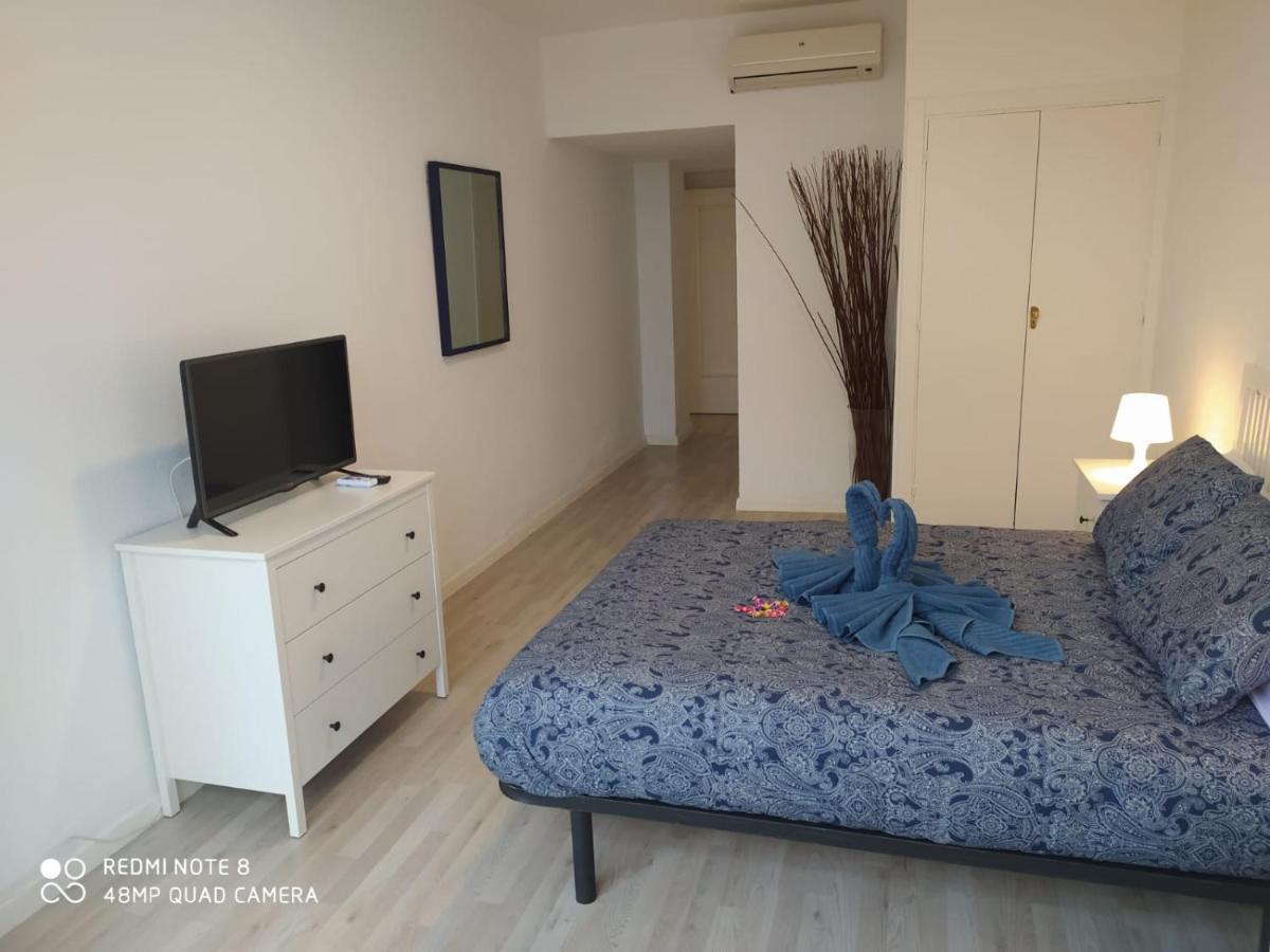 Appartamento Apartamento Con Encanto 'Larios Luxy' Málaga Esterno foto