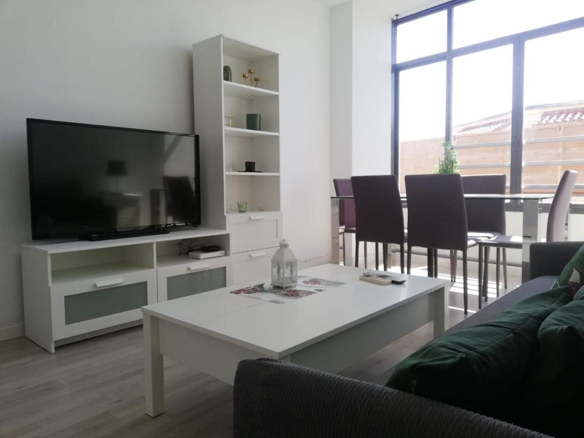 Appartamento Apartamento Con Encanto 'Larios Luxy' Málaga Esterno foto