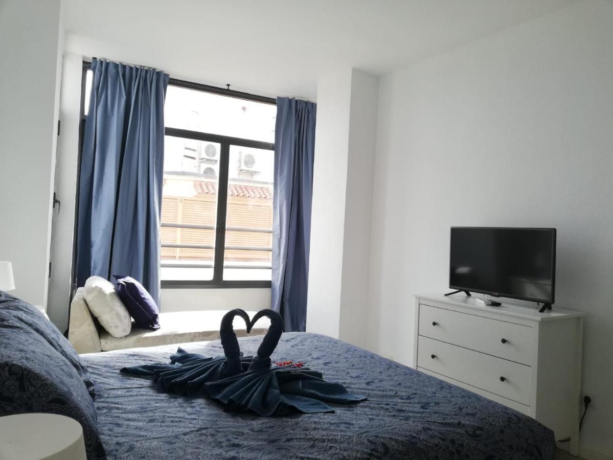 Appartamento Apartamento Con Encanto 'Larios Luxy' Málaga Esterno foto