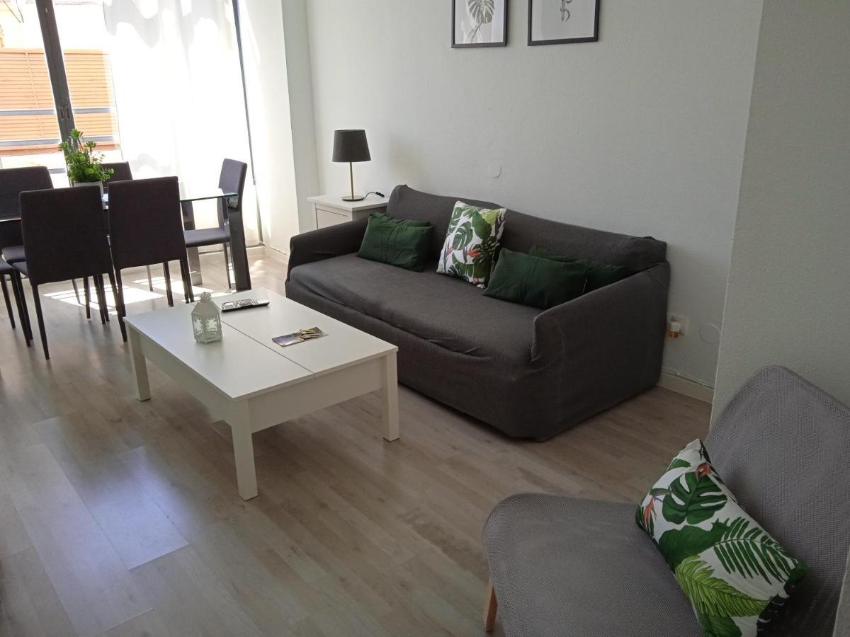 Appartamento Apartamento Con Encanto 'Larios Luxy' Málaga Esterno foto
