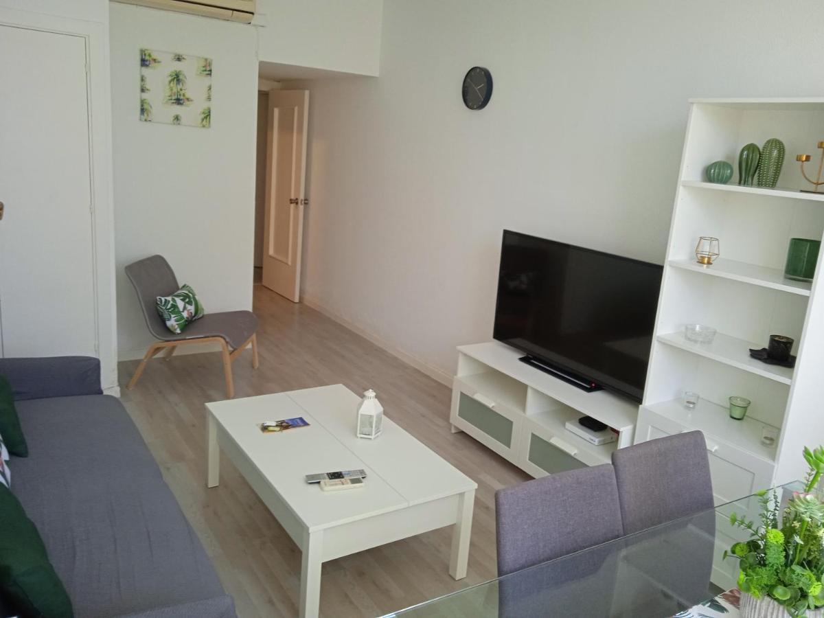 Appartamento Apartamento Con Encanto 'Larios Luxy' Málaga Esterno foto