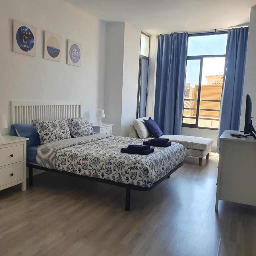 Appartamento Apartamento Con Encanto 'Larios Luxy' Málaga Esterno foto