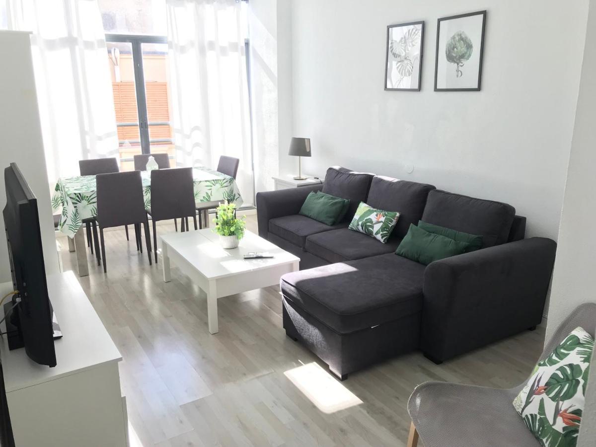 Appartamento Apartamento Con Encanto 'Larios Luxy' Málaga Esterno foto