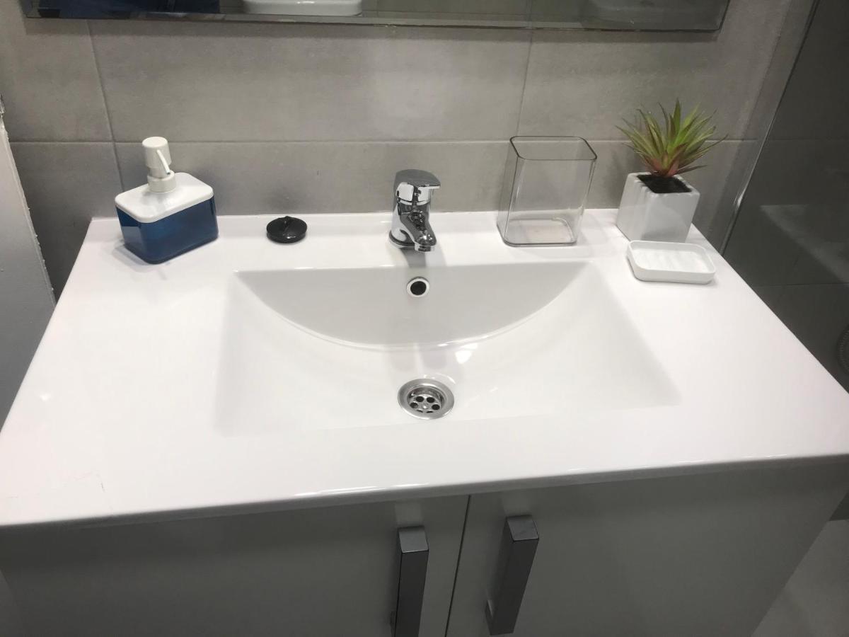 Appartamento Apartamento Con Encanto 'Larios Luxy' Málaga Esterno foto