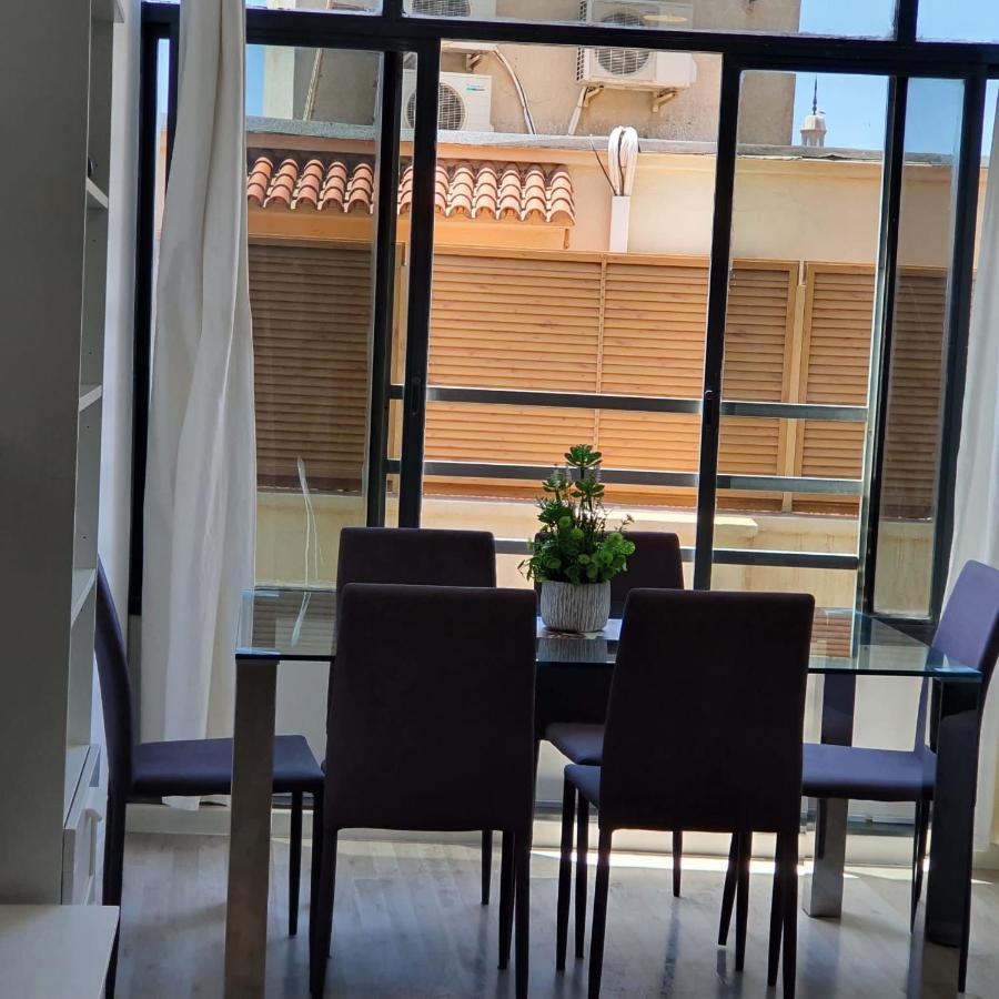Appartamento Apartamento Con Encanto 'Larios Luxy' Málaga Esterno foto